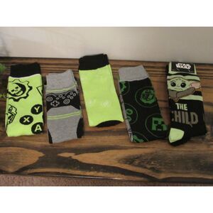 5 Pair Gamer Sock Bundle Star Wars Grogu Minecraft Halo Gears of War NWT